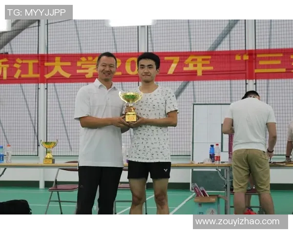 深圳羽毛球队与西安羽毛球队赛后复盘分析个人能力对比与表现总结